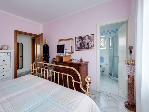 379 - Villa Carrara