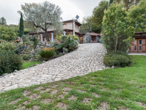 436 - Rustico Ameglia