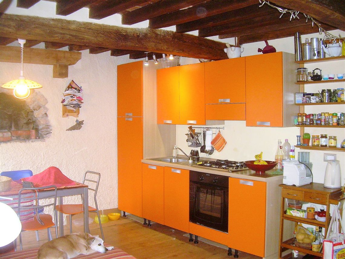 728 - Rustico Seravezza