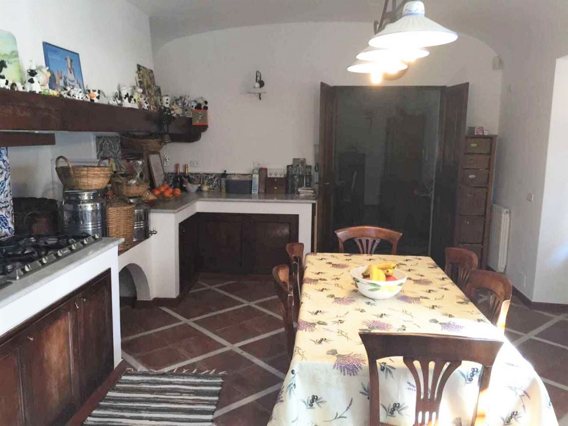 749 - Villa Castelnuovo Magra