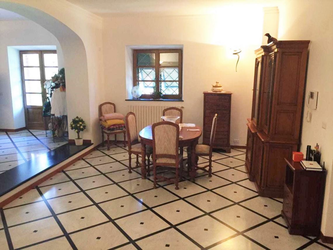 749 - Villa Castelnuovo Magra