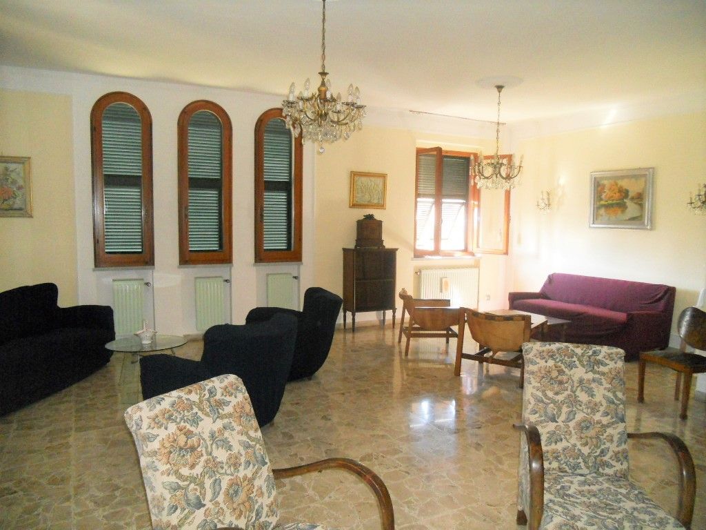 752 - Casolare Castelnuovo Magra