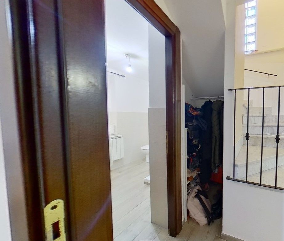 754 - Appartamento Sarzana