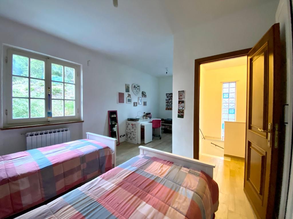 754 - Appartamento Sarzana
