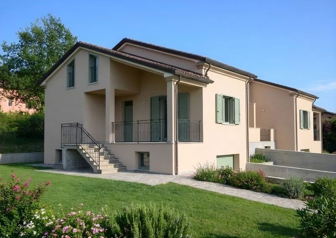 793 - Porzione bifamiliare Sarzana