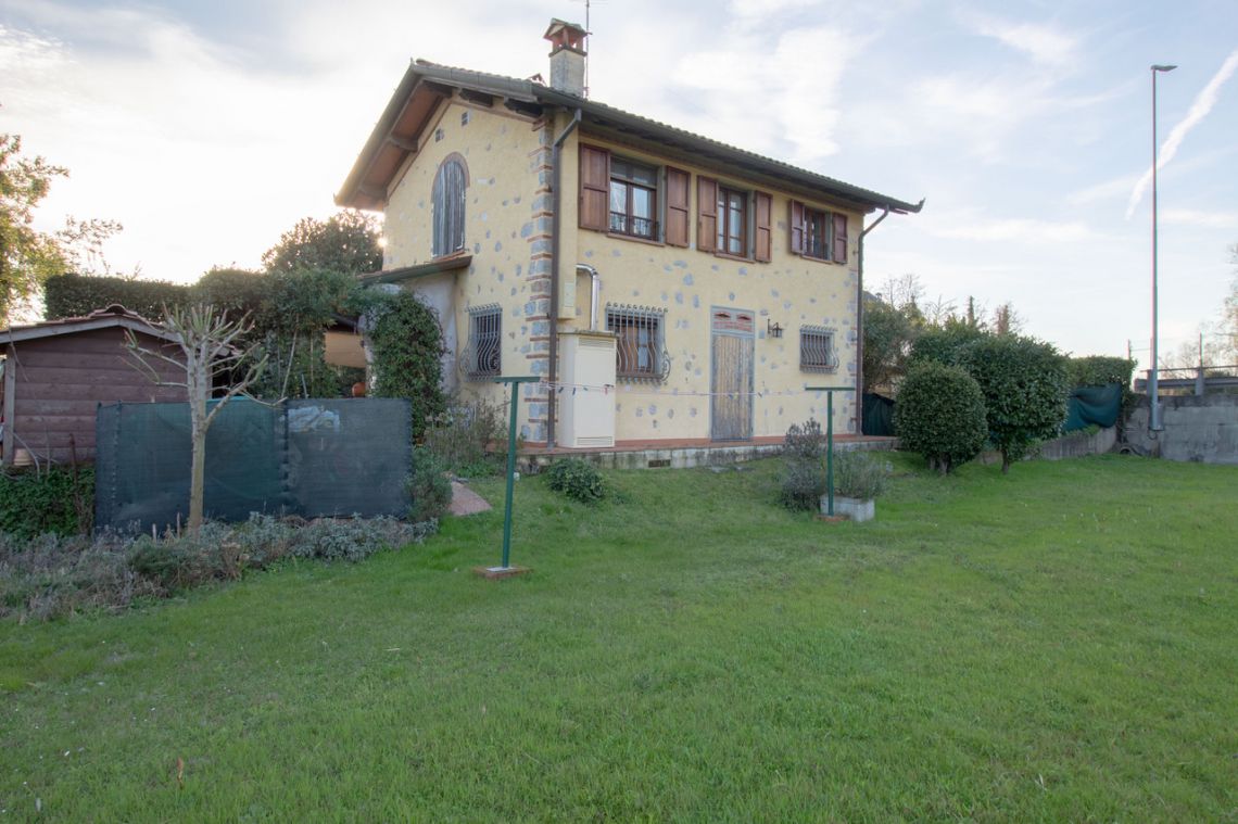 828 - Villa Forte Dei Marmi