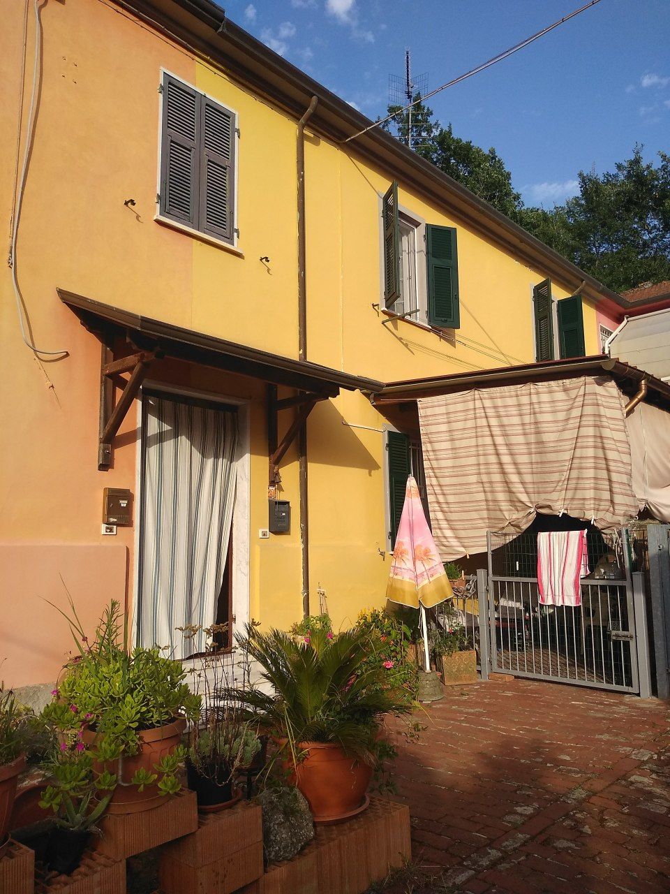 831 - Villa a schiera Castelnuovo Magra