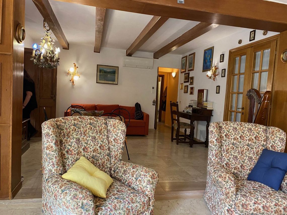 854 - Villa Carrara