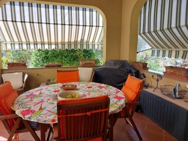 862 - Villa La Spezia