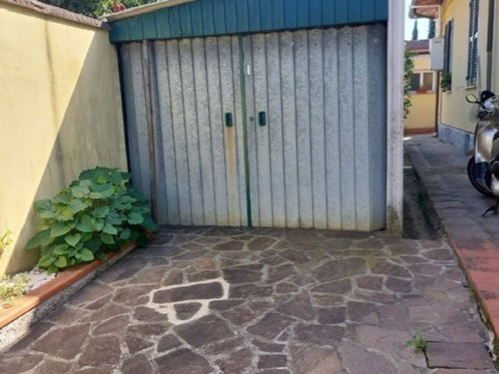 862 - Villa La Spezia