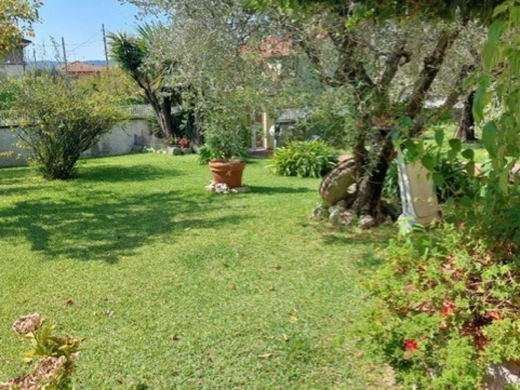 862 - Villa La Spezia