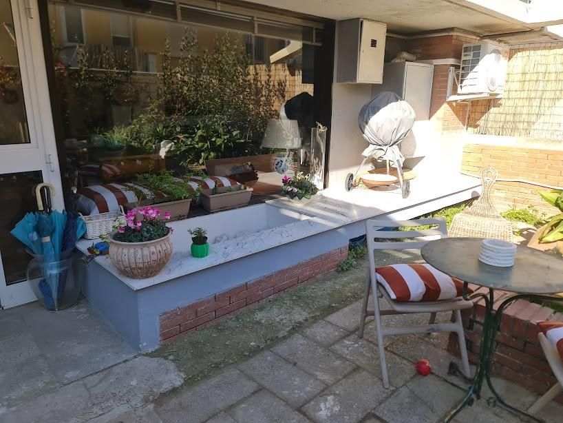 884 - Appartamento Carrara