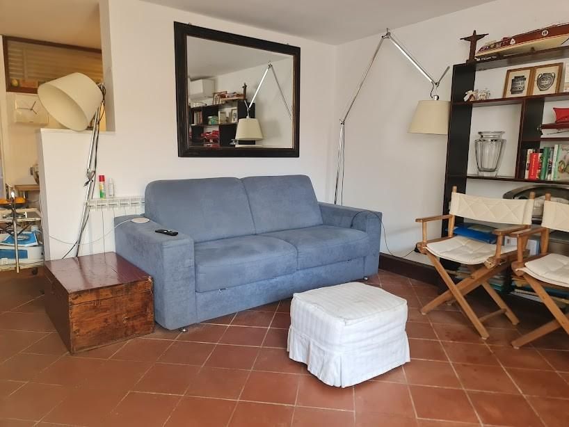 884 - Appartamento Carrara