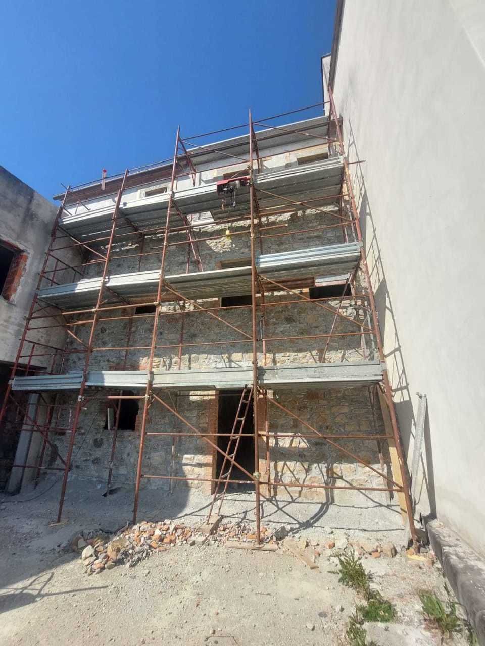 909 - Semindipendente Sarzana