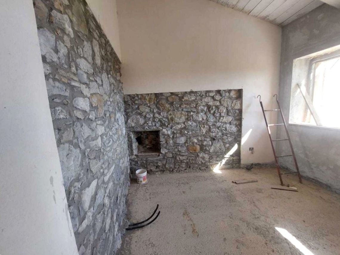 909 - Semindipendente Sarzana