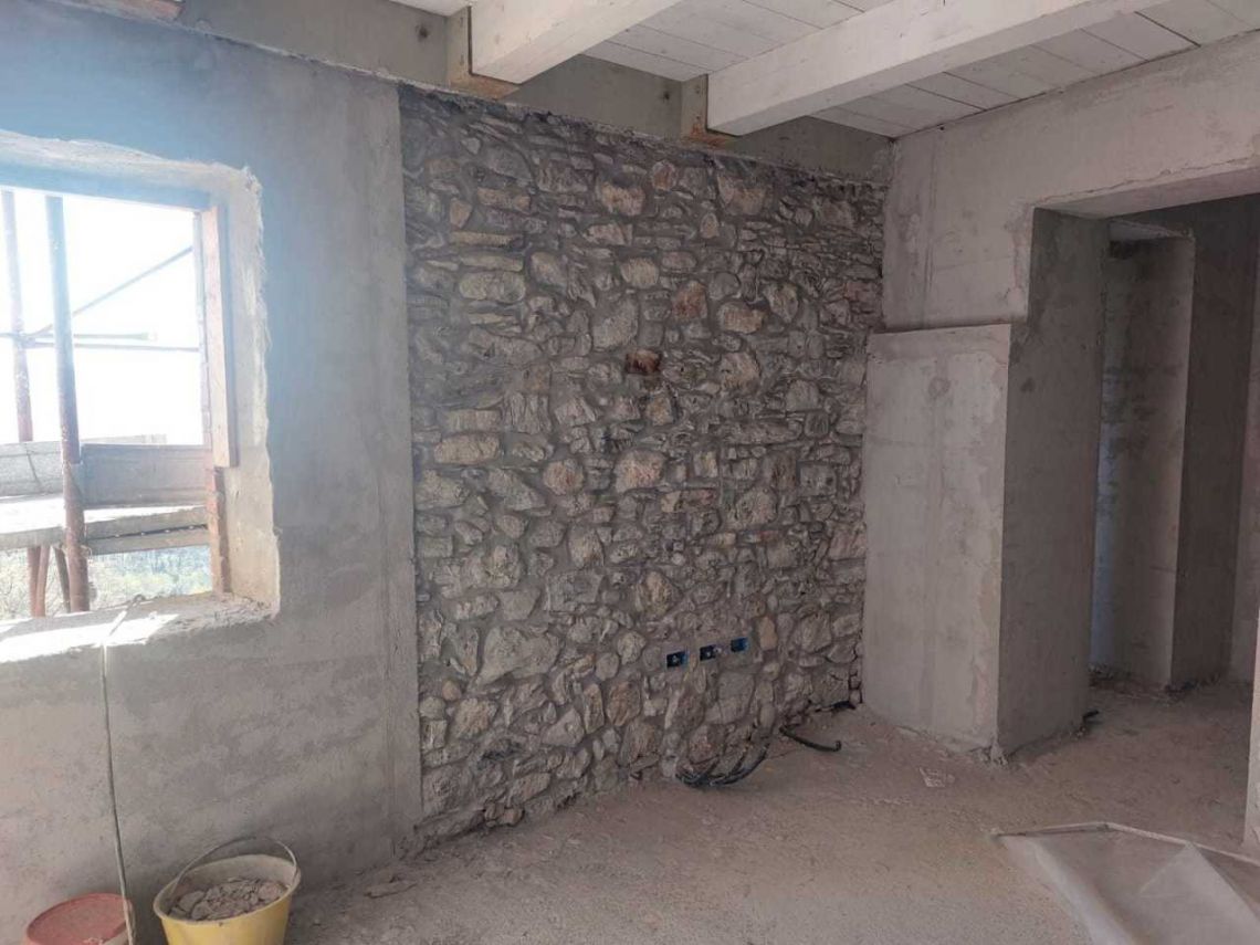 909 - Semindipendente Sarzana