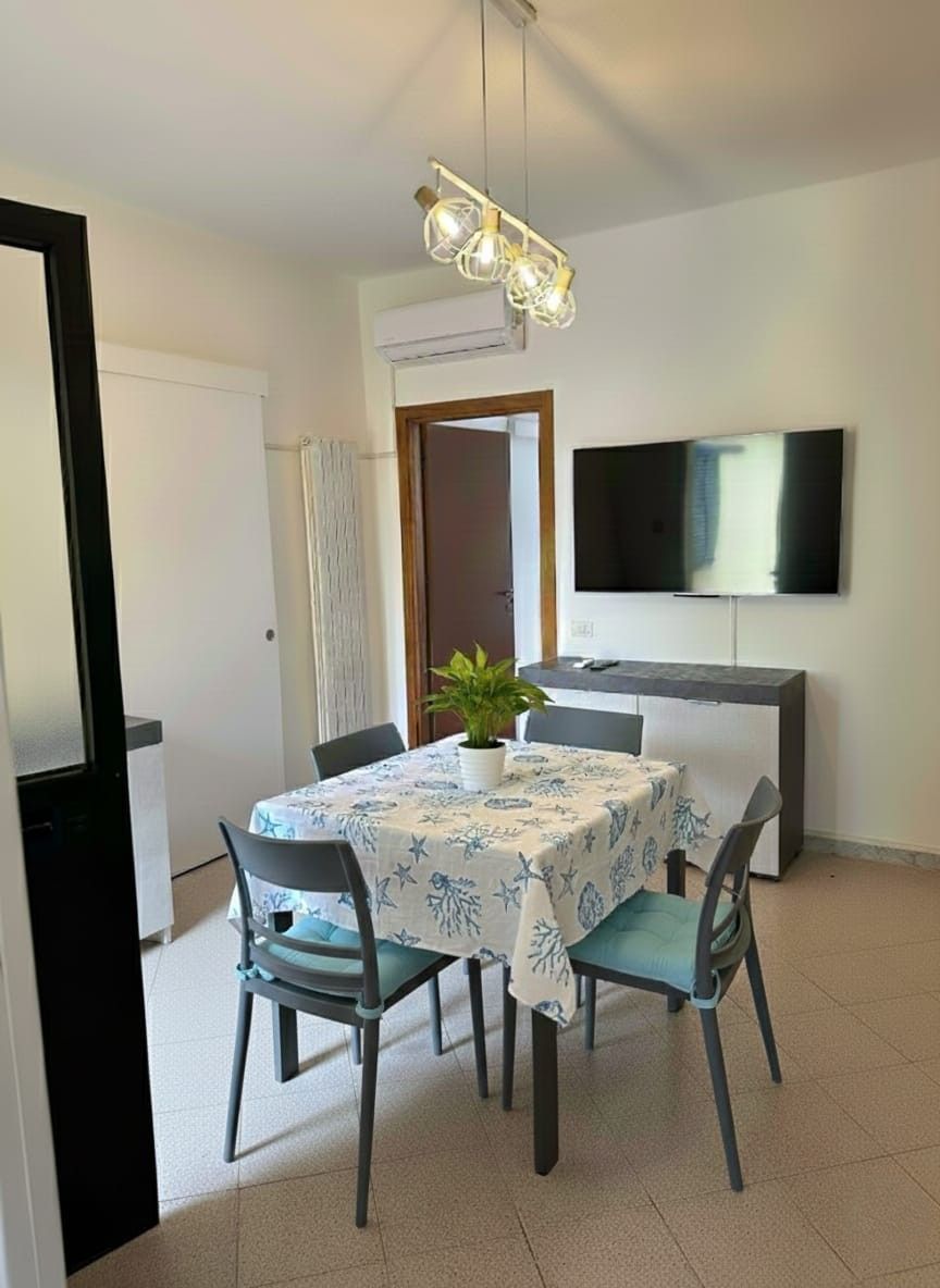 931 - Appartamento Carrara