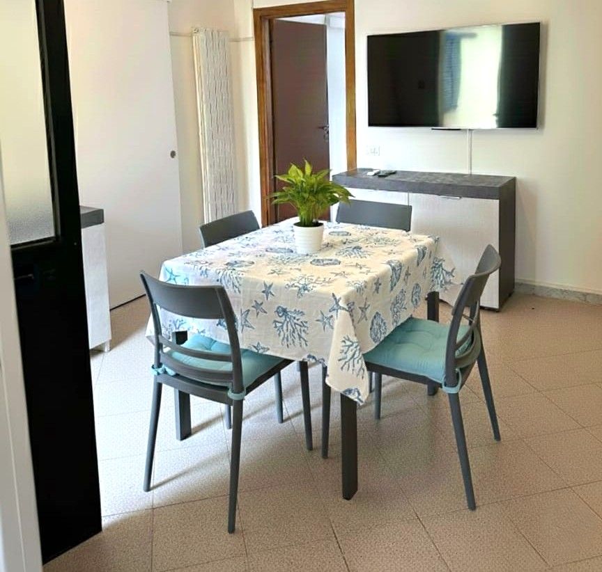 931 - Appartamento Carrara