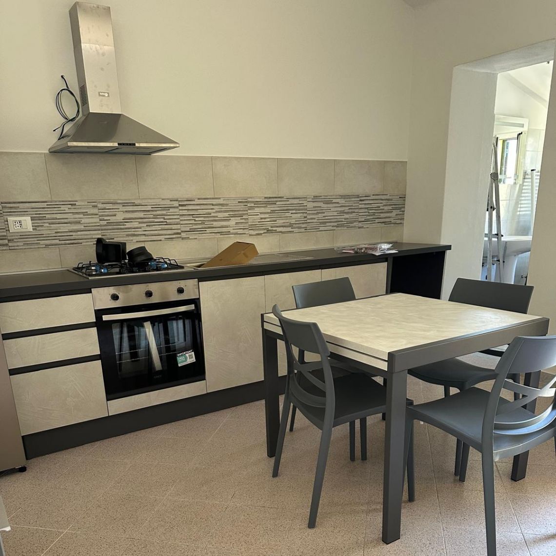 931 - Appartamento Carrara