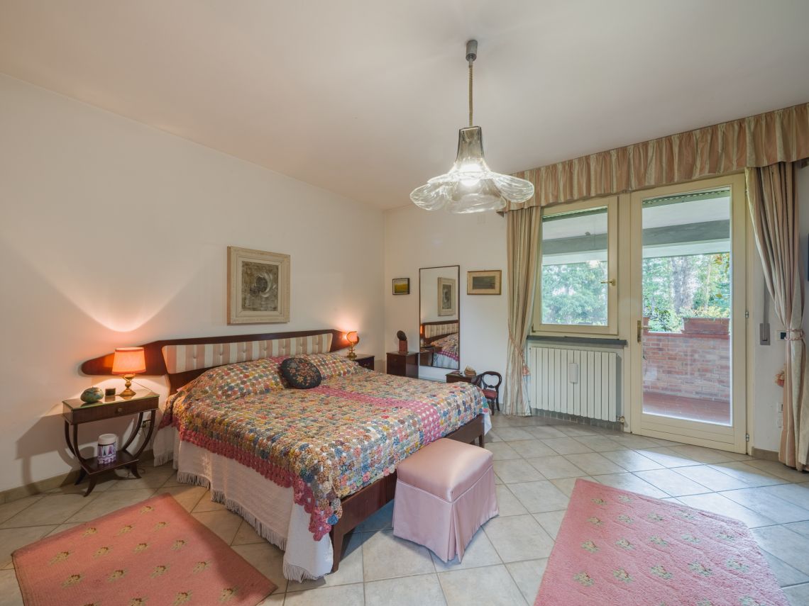 933 - Villa Vecchiano