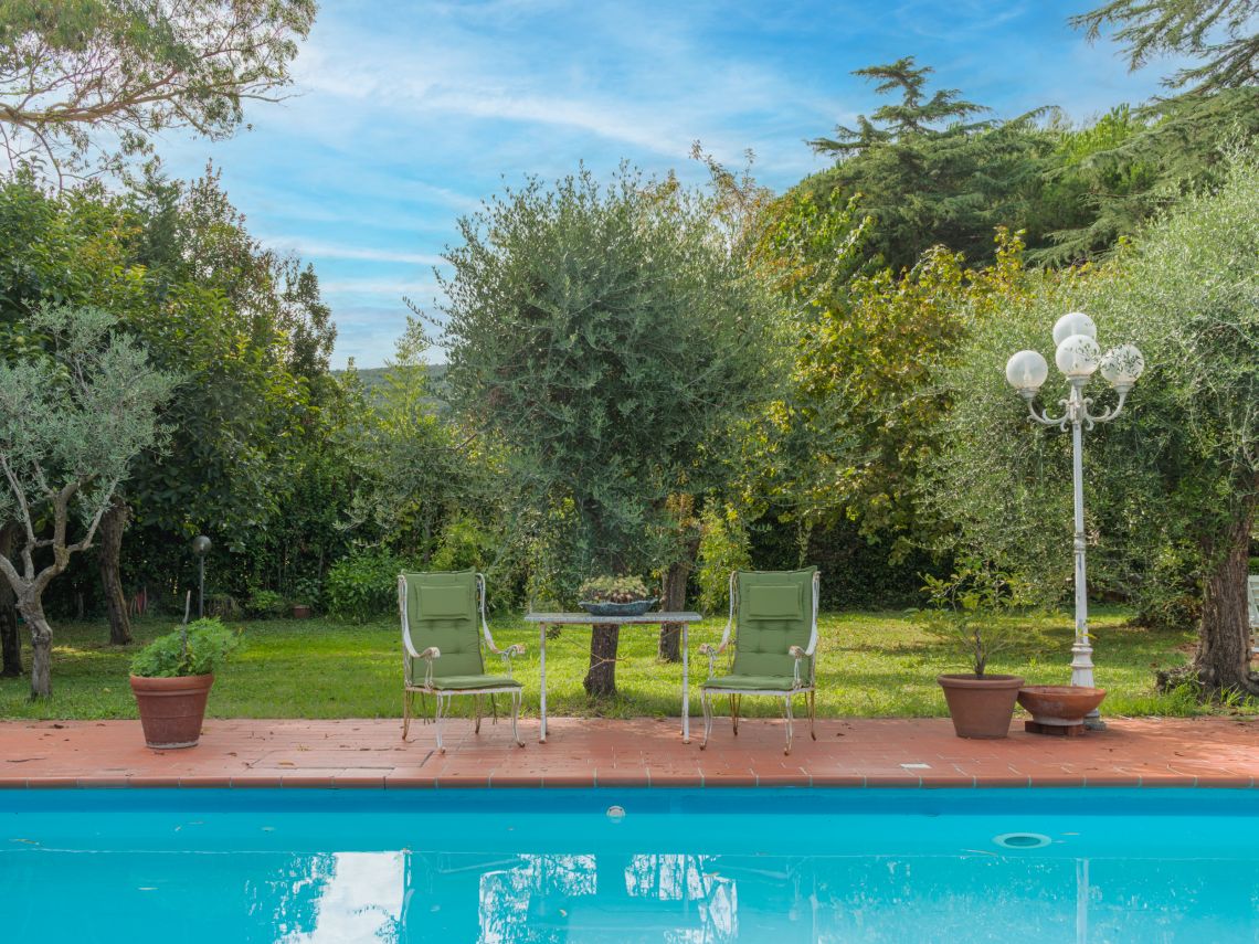 933 - Villa Vecchiano