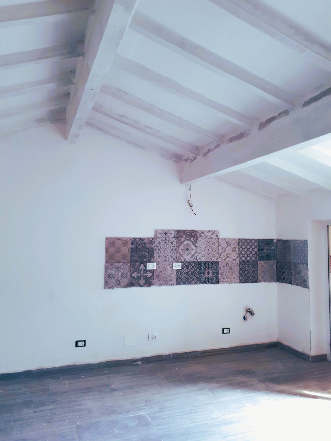 941 - Mansarda Carrara