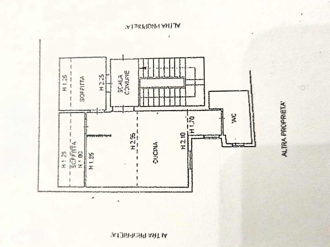 941 - Mansarda Carrara