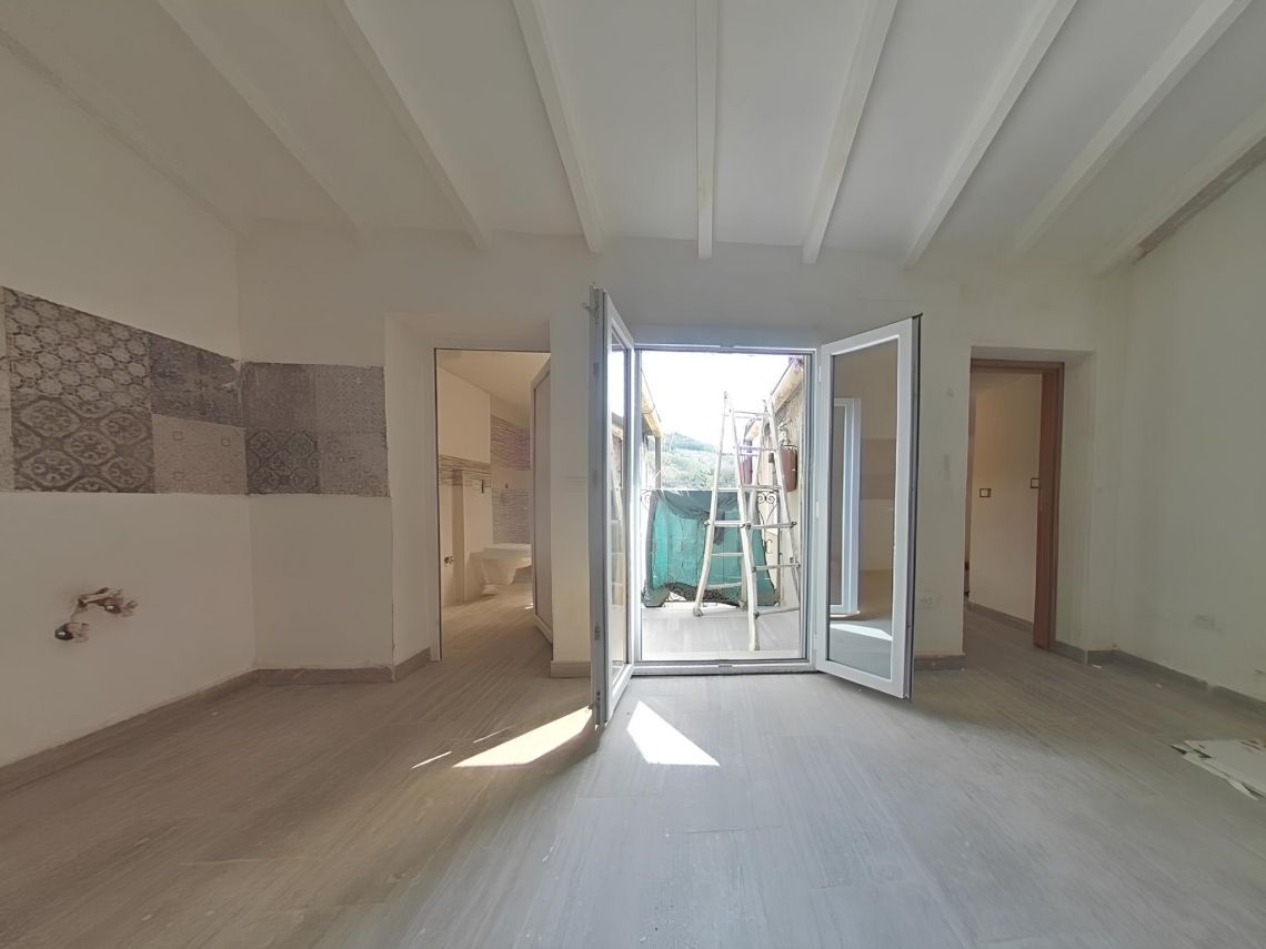 941 - Mansarda Carrara