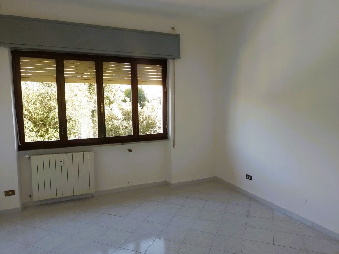 943 - Appartamento Carrara