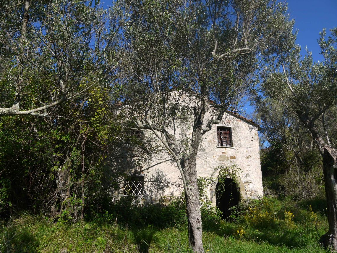 944 - Rustico Castelnuovo Magra