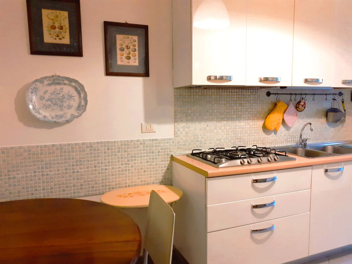 945 - Appartamento Carrara