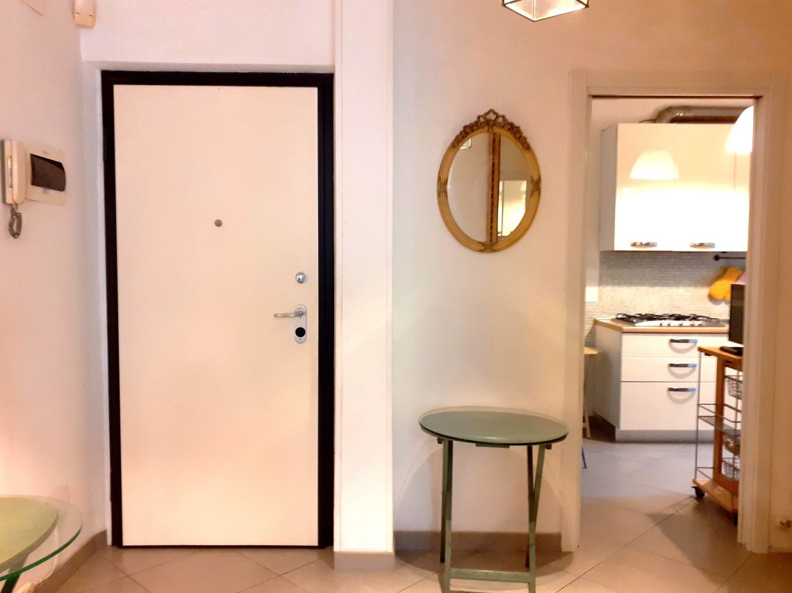 945 - Appartamento Carrara