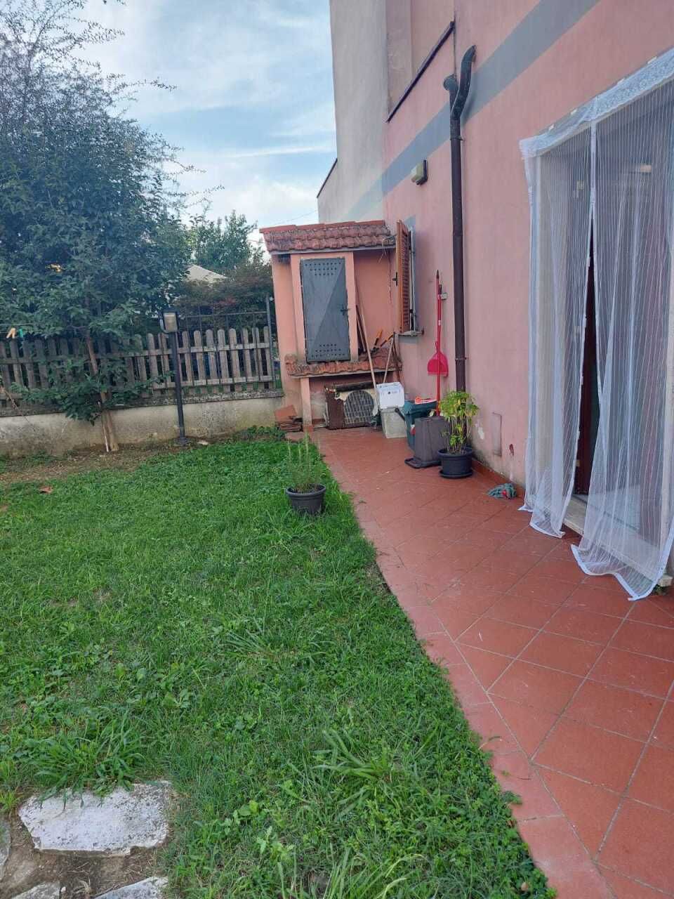 946 - Appartamento Castelnuovo Magra