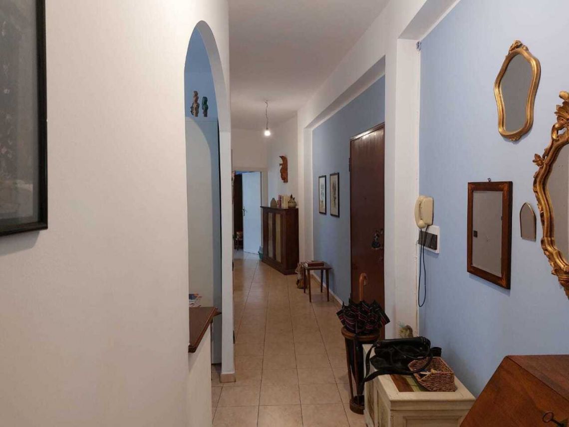 951 - Appartamento Sarzana