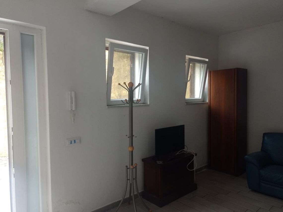 956 - Appartamento Lerici