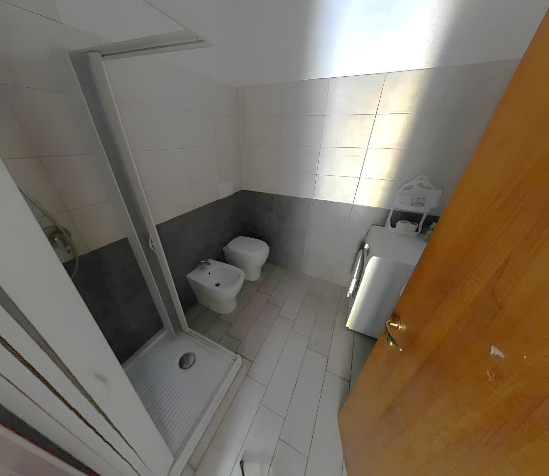 956 - Appartamento Lerici