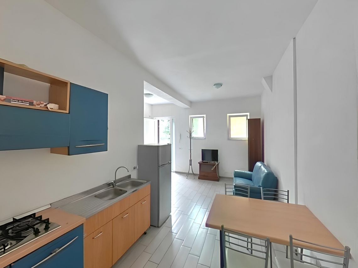 956 - Appartamento Lerici