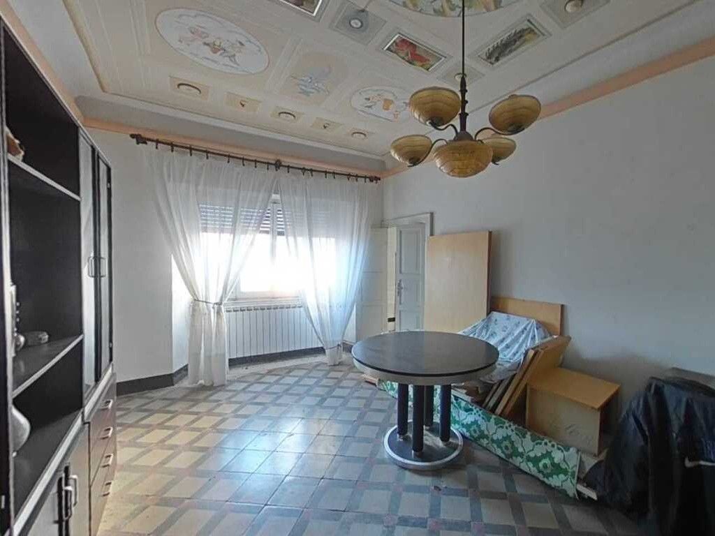 966 - Appartamento Sarzana