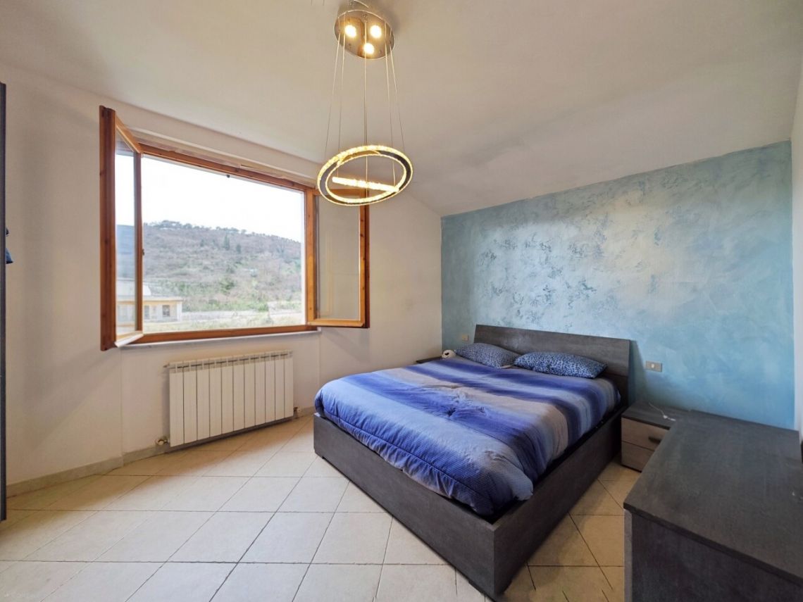 970 - Appartamento Sarzana