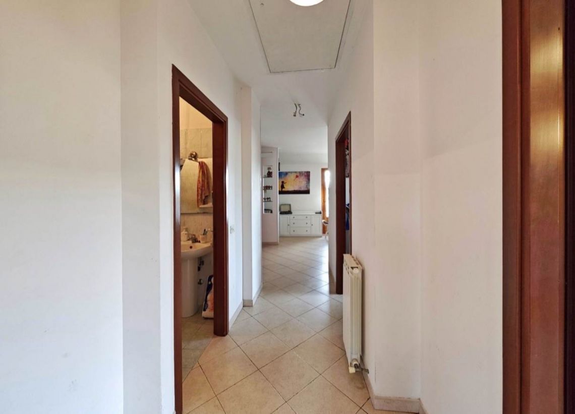 970 - Appartamento Sarzana