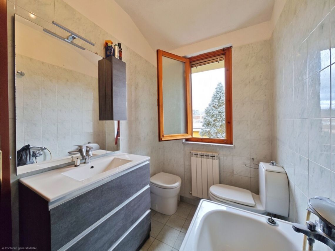 970 - Appartamento Sarzana