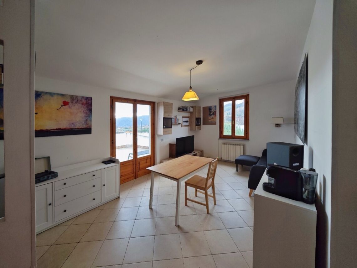 970 - Appartamento Sarzana