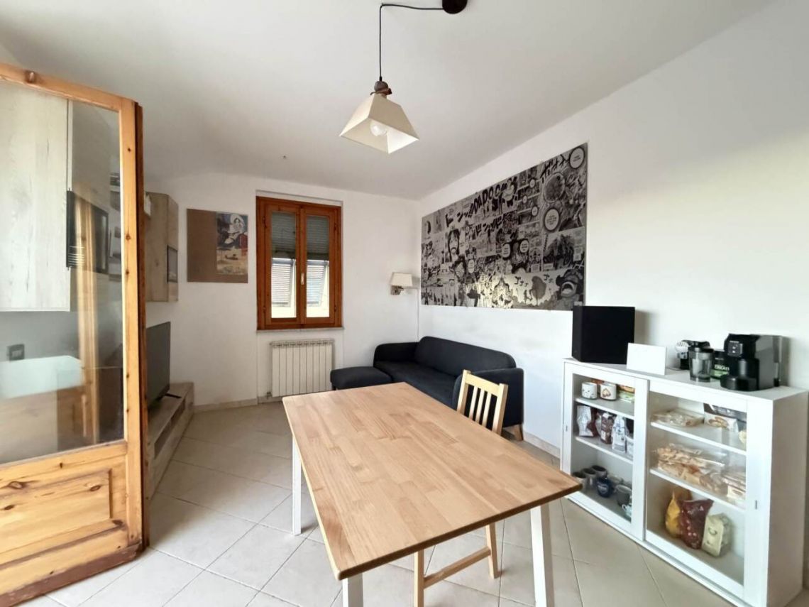 970 - Appartamento Sarzana