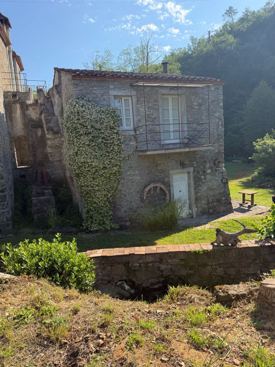 977 - Casolare Castelnuovo Magra