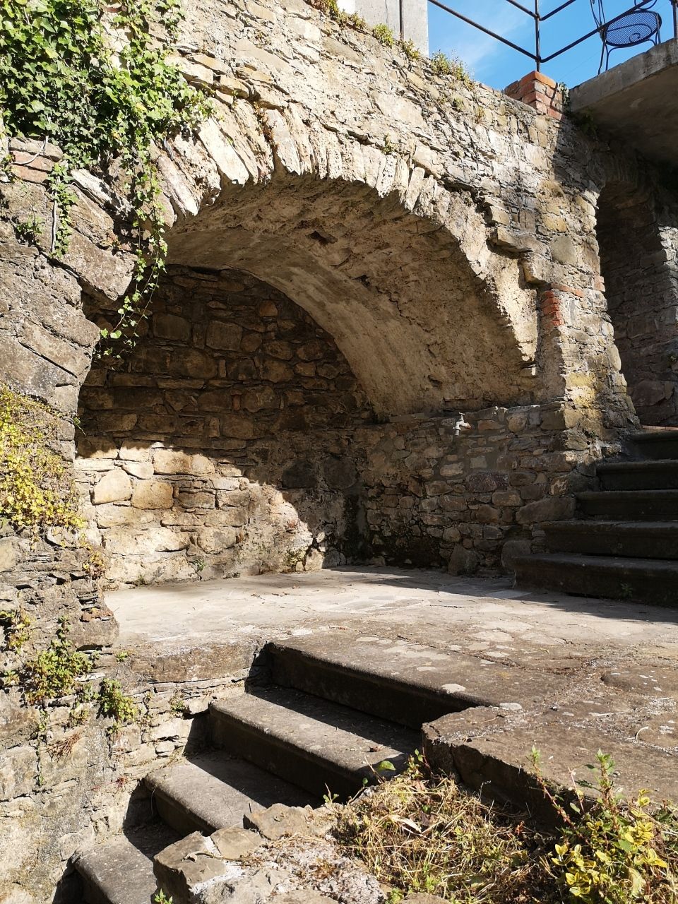 977 - Casolare Castelnuovo Magra