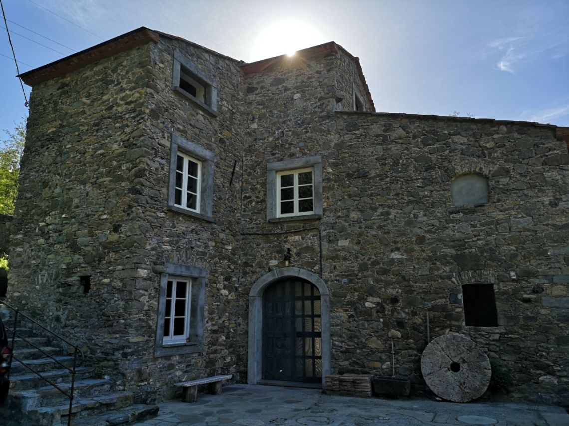 977 - Casolare Castelnuovo Magra