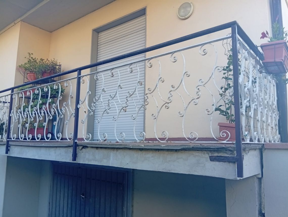 979 - Appartamento Massa