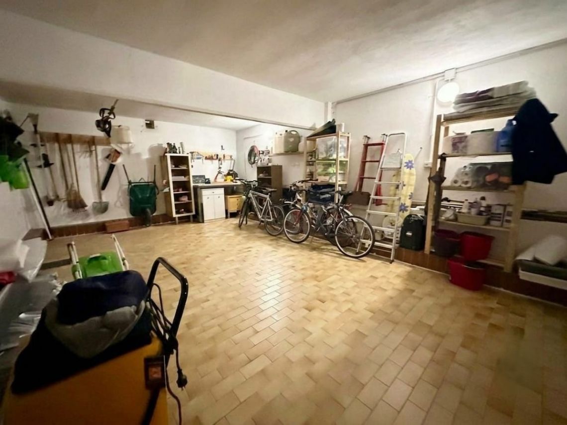 981 - Porzione bifamiliare Ameglia