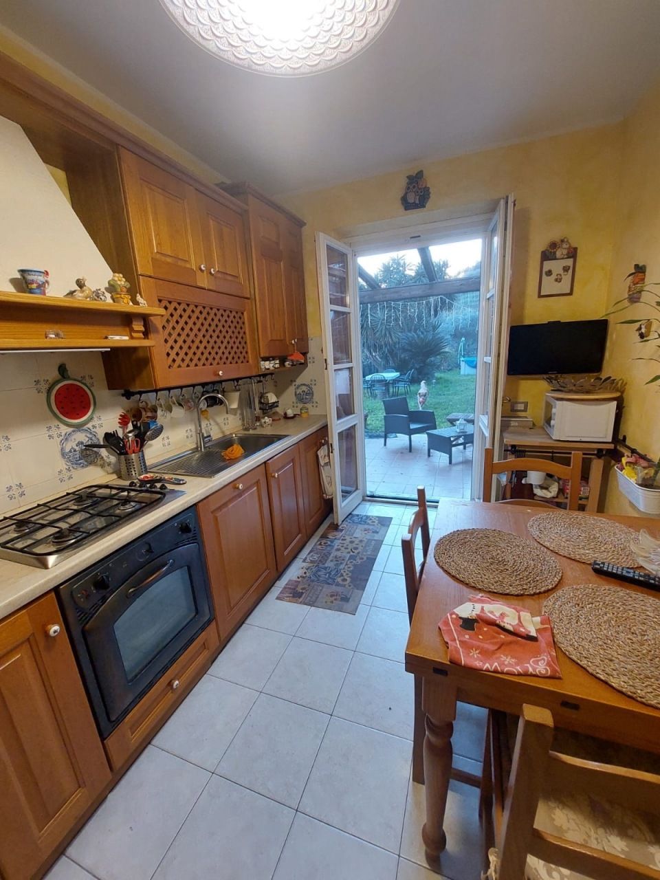 990 - Villa Bifamiliare Carrara