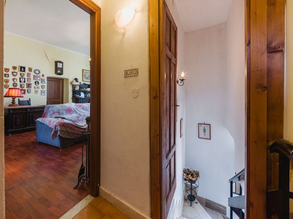 993 - Appartamento Sarzana